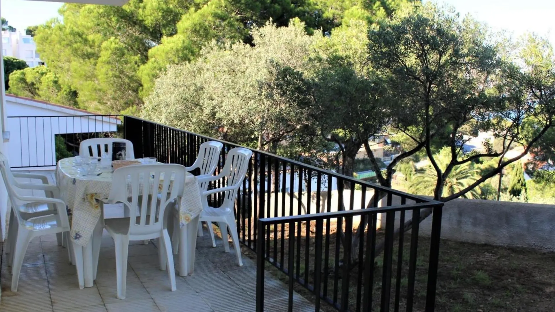 V. Fane Der. - Casa Con Jardin Y Vista Mar En Llanca - Es-228-9 Villa Spain