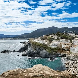 Pensión Santa Parascheva Pau, Llançà